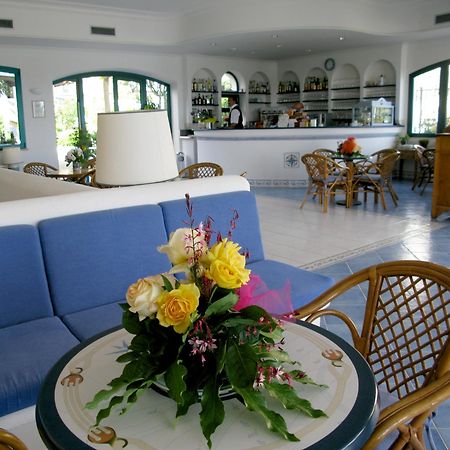 โรงแรมออโรร่า สแปร์ลองกา ภายนอก รูปภาพ